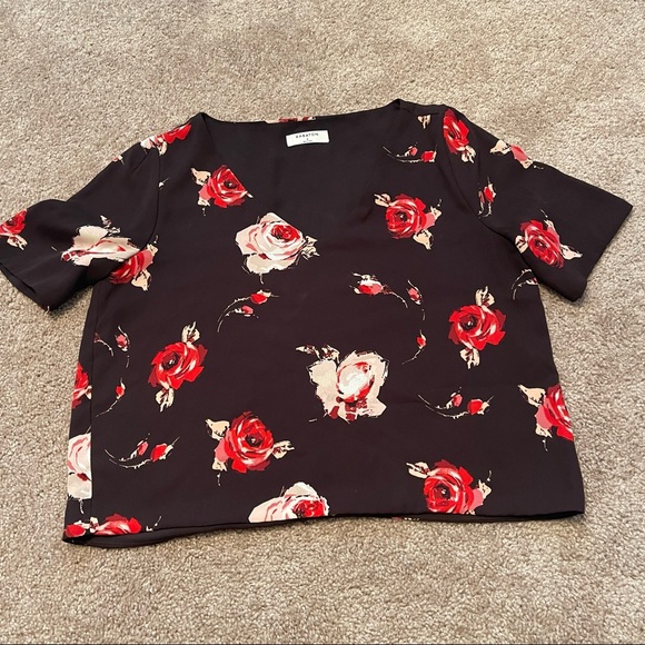 Babaton Tops - Rose short sleeve shirt